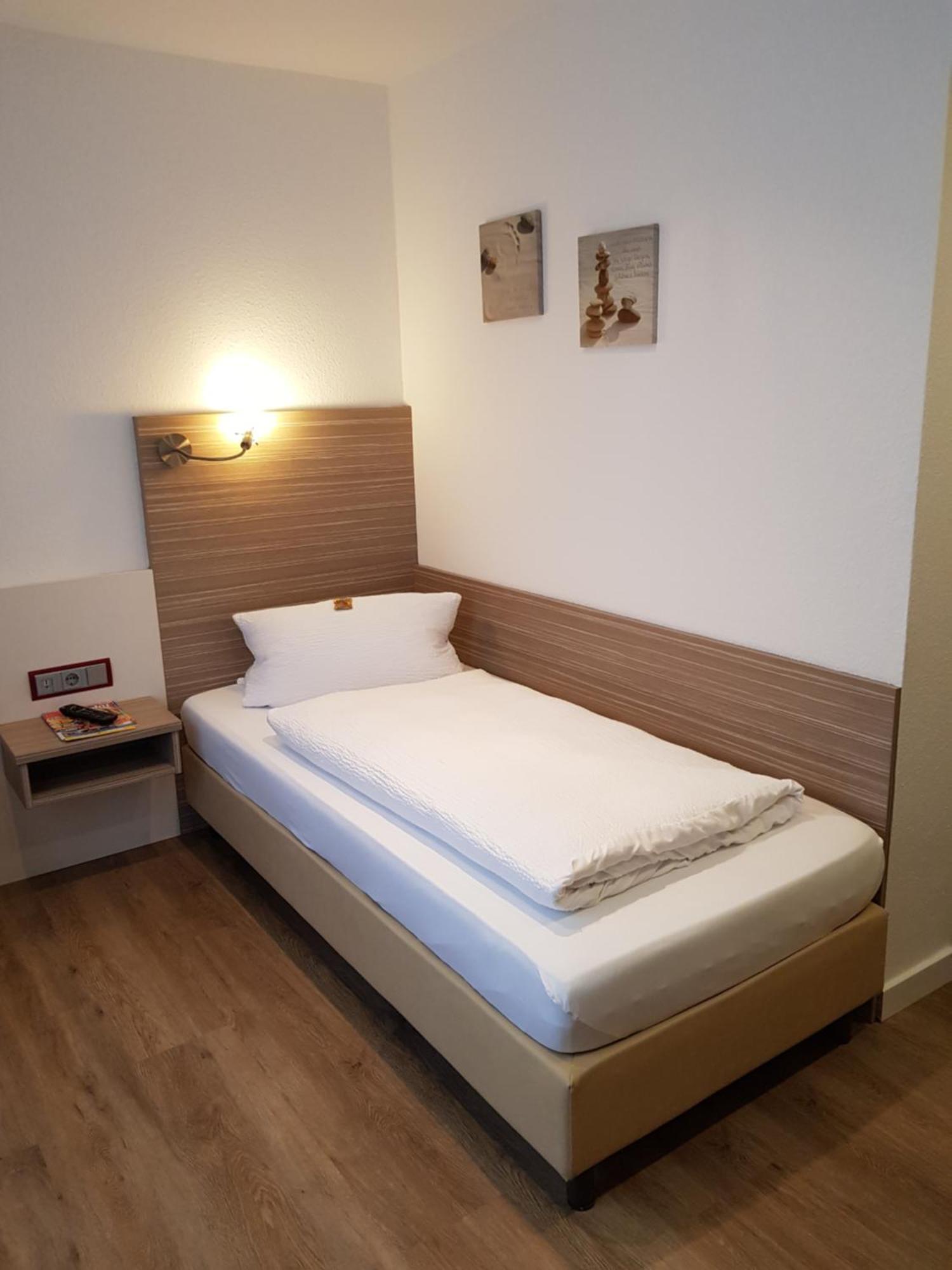 Hotel Muehleneck Schortens Esterno foto