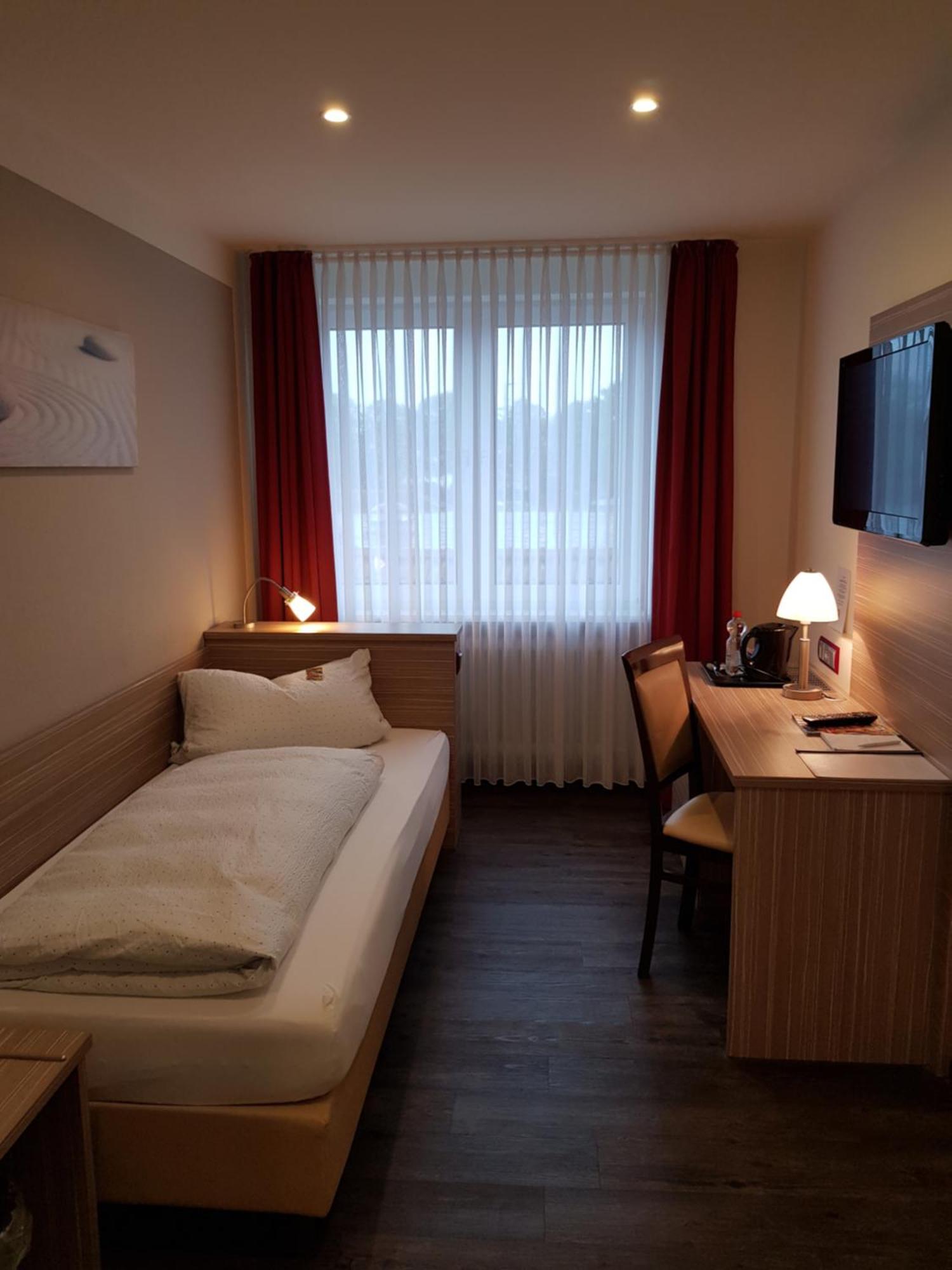 Hotel Muehleneck Schortens Esterno foto