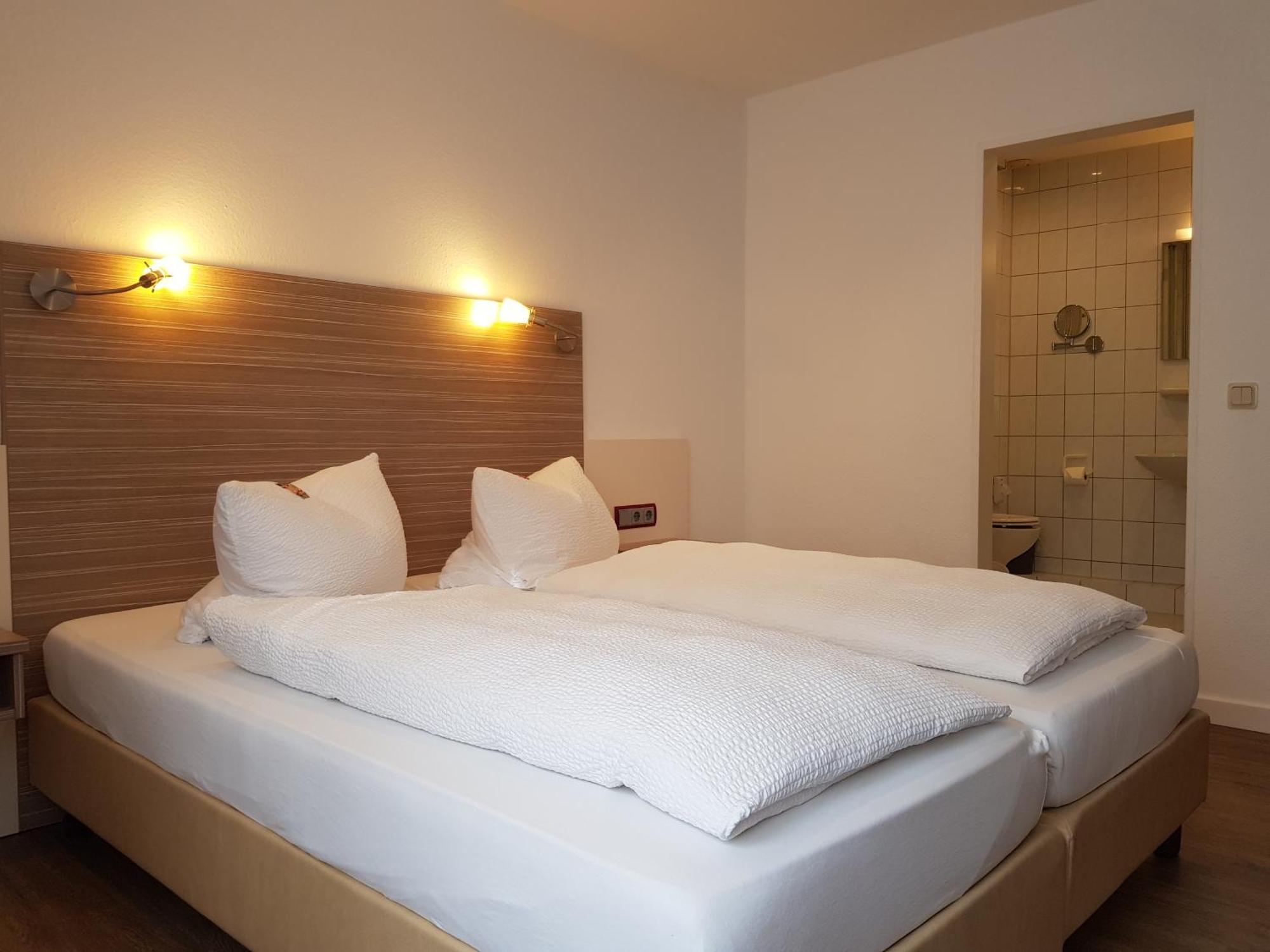 Hotel Muehleneck Schortens Esterno foto